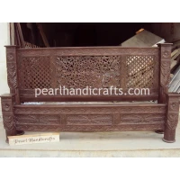 Lotus Solid Pillar Bed - Image 2