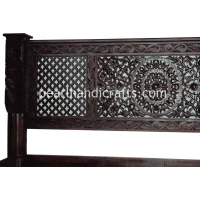 Lotus Solid Pillar Bed - Image 3