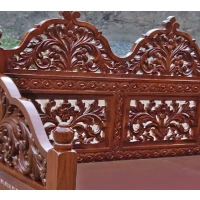 Mehrabi jaali teak traditional sofa - Image 2