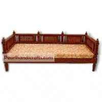 Traditional carved sofa 016 - Image 2