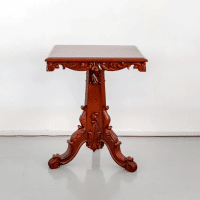 LILA- Table - Image 1