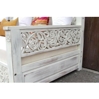 Traditional carved sofa 014 - Image 2